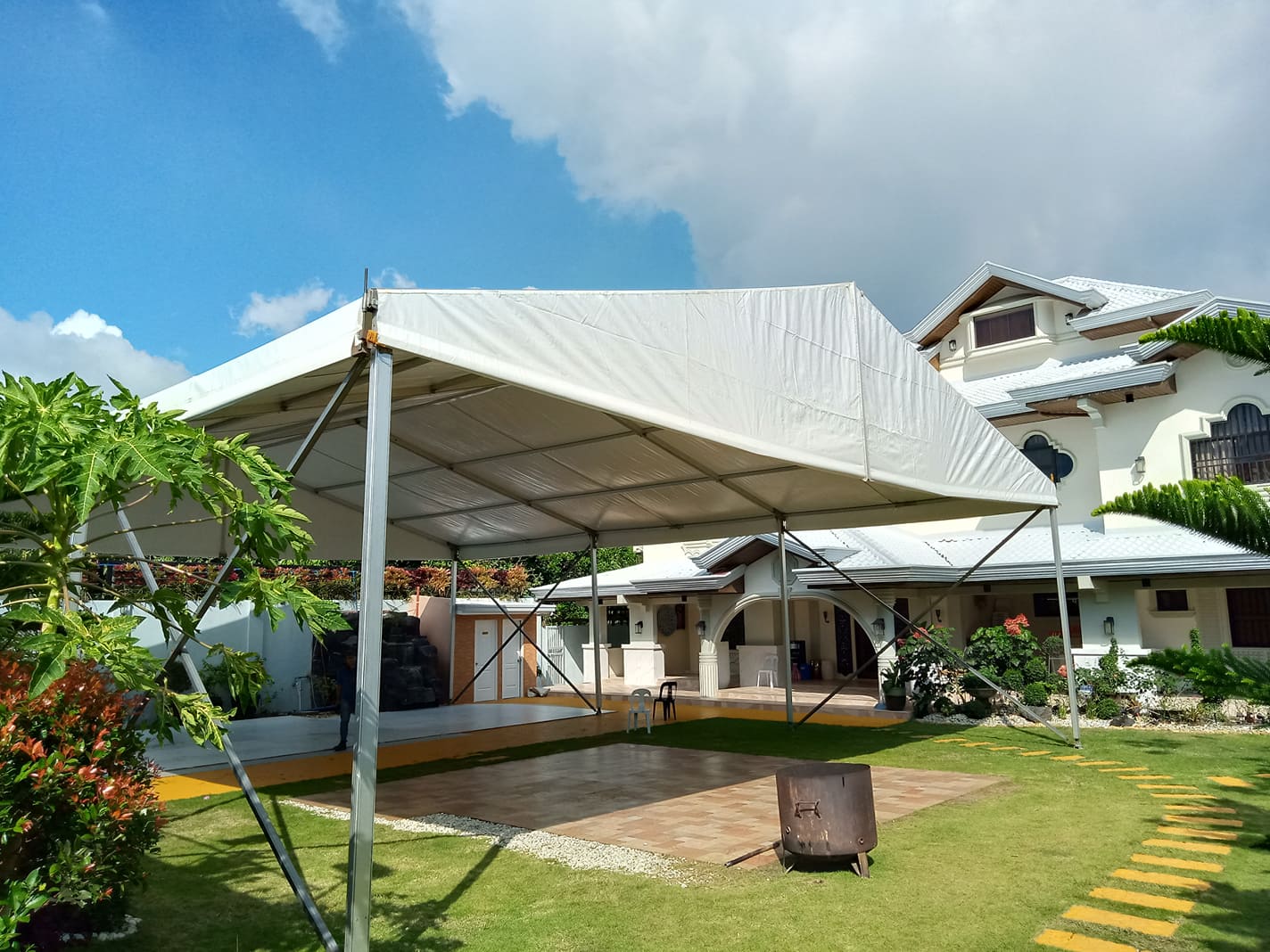 12m x 30m White Aluminum Tent